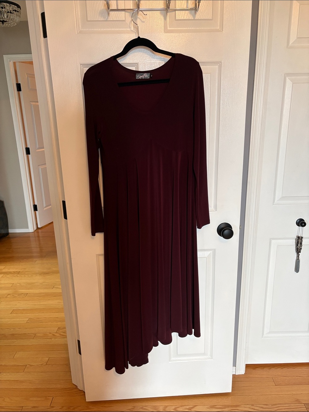 Sympli Long-Sleeve V-Neck Dress in Burgundy
